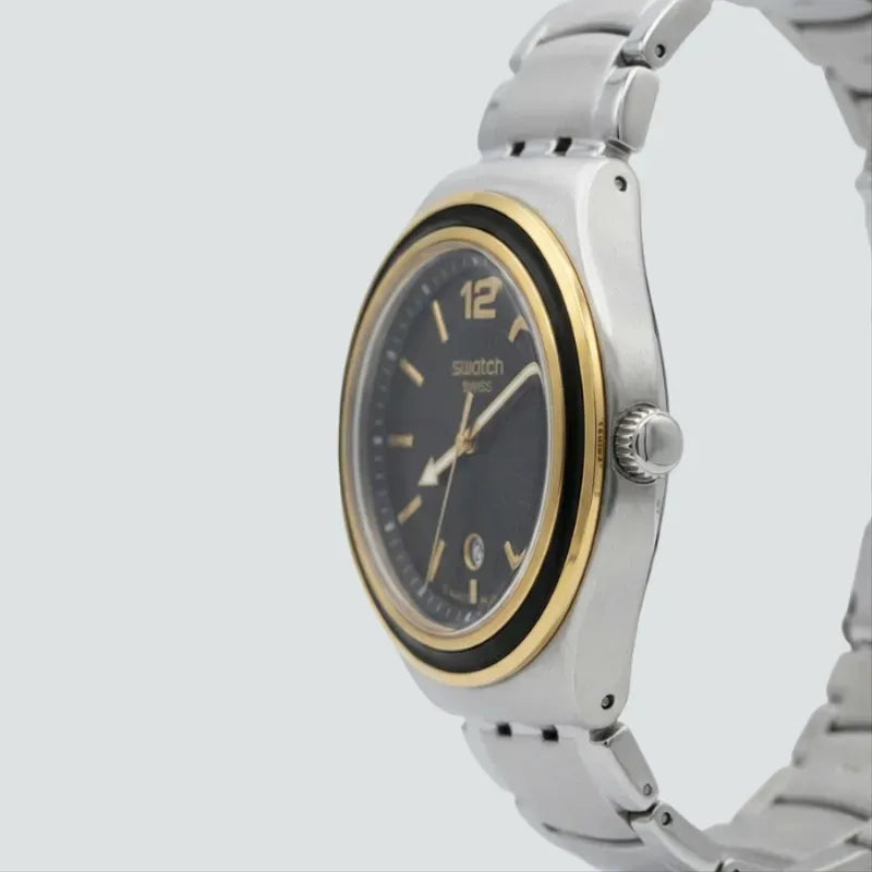 Swatch Modern Classic black gold– Acier