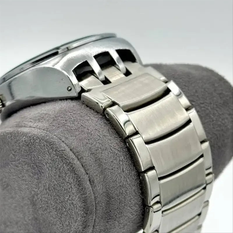 Swatch AG2026 WHITE – Retro-Futuristic Swiss Design